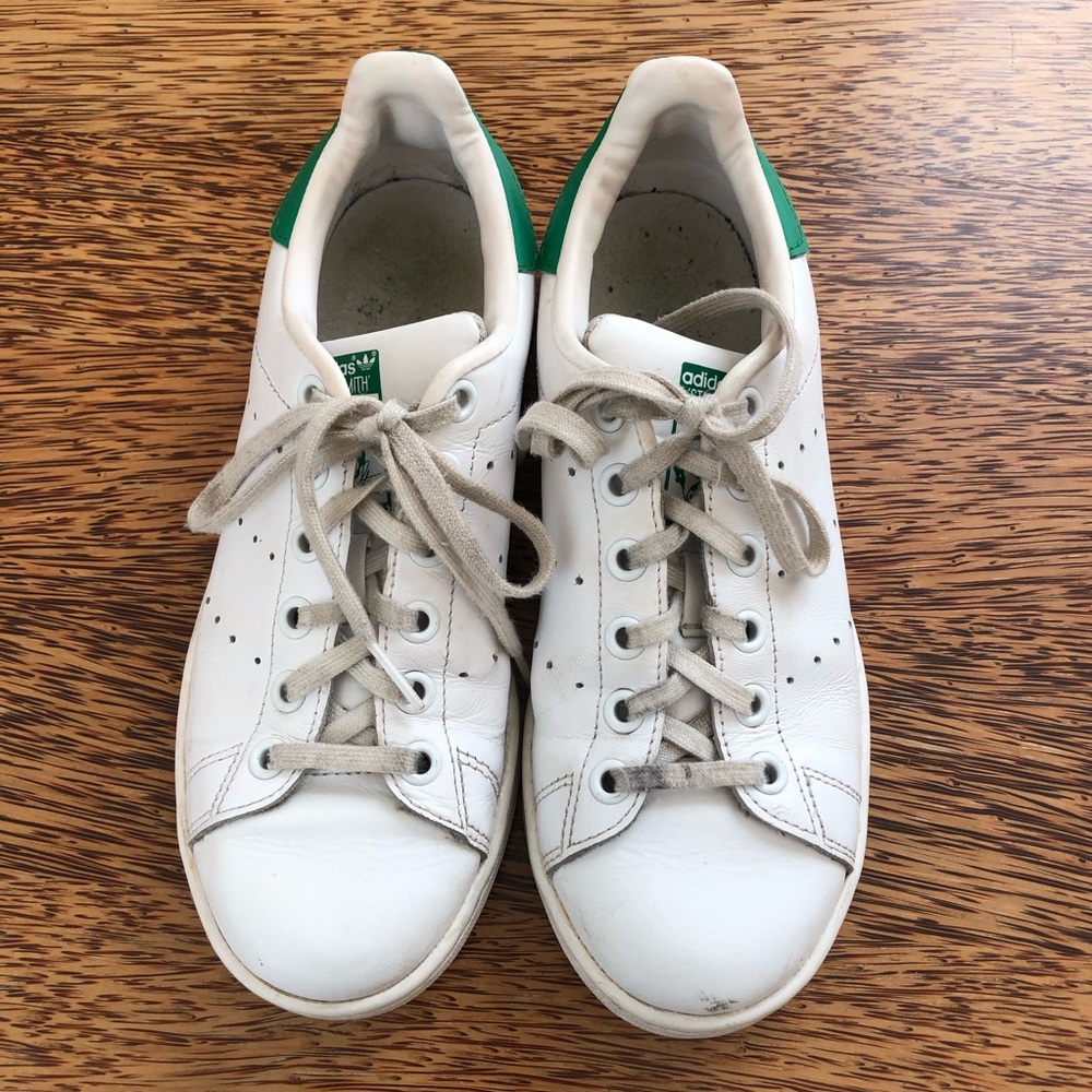 ADIDAS Stan Smith leather sneaker size 6